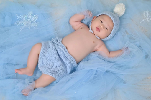 克孜勒苏宝宝眼角红血丝 克孜勒苏宝宝眼角红血丝